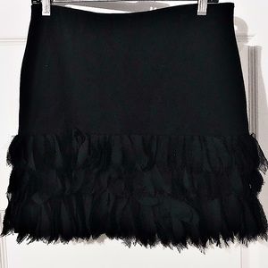 HOST PICK 🥳 Ann Taylor Fringe Stretch Skirt All Black